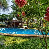 Secluded Oasis for Family - BM5