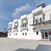 OYO 92909 Penginapan Sarinah SyariahNearRM Beringin Indah