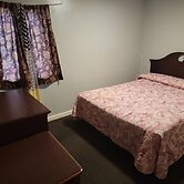 Grand Howell Inn