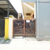 OYO Life 93300 Homestay Puri Anggrek Syariah - Wage