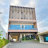 Front One Hotel Gombong