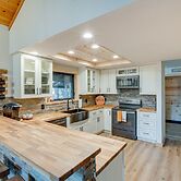 Arnold Cabin Near Calaveras Big Trees State Park!