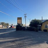 Oak Motel Modesto by Hotel O