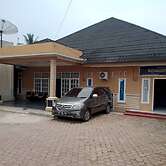 OYO 93292 Raudhatul Husna Homestay Syariah