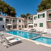 Annabel's Apartments II