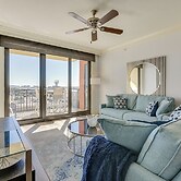 Emerald Grande Condo: Beach, Marina & Ocean View