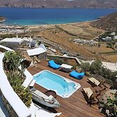 Villa Princess 5 4Bed with Small Tub Panormos Beach