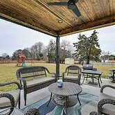 Near CU & Dtwn! Campbellsville Home w/ Game Room