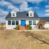 Charming Country Home in Laramie - 4 Mi to UW!