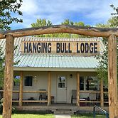 Hanging Bull Lodge