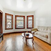 Charming Buffalo Apartment: 2 Mi to Downtown