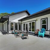 Gorgeous Harrison Getaway w/ Patio & Kayak!