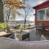 Lakefront Getaway in Leesburg w/ Dock + Kayaks!