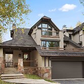 Two Creeks by Snowmass Vacations