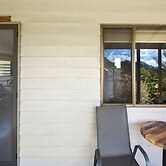 Altamira Along Bakers Creek