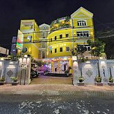 Ngoc Son Hotel