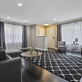 Charming Retreat In The Heart Of Des Plaines 3 Bedroom Residence by Re