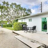 Spacious + Serene Miami Home: Walk to Metrorail!