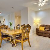 Wfh-friendly Brownsville Home w/ Private Patio