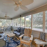 Outer Banks Retreat - Walk to Beach!