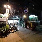 Maritonies Place
