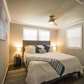 Walk to the Silos 3 Bed 1960 s Bungalow Near Baylor