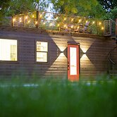 The Merlot - Unique Container Home Near Waco Attractions