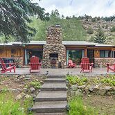 Charming Idaho Springs Retreat on Chicago Creek!