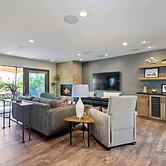 Fresh & Modern 3 BDR Just Blocks From Beach!
