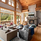 Penthouse 1 3 Bedroom Lodge by Moonlight Basin Lodging