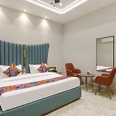 Fabhotel Prime Royal Court