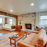 Expansive Wilmot Escape w/ Deck Near Skiing!