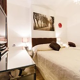 Super Large Apartment in London for Larger Groups