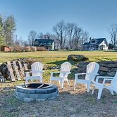 Family Home on Lake Newton w/ Deck & Fire Pit