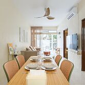 2 Bedroom Landed House Near Icon City BM