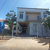 OYO 93400 Pondok Tawing Rumbih