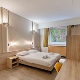 Room in Apartment - Sleep & Go Brussels South - Budget Studio Twin