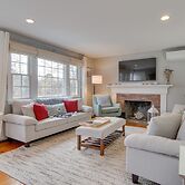 Chatham Getaway w/ Trail Access, 2 Mi to Beaches!