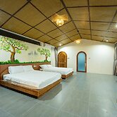 Apple House & Coffee