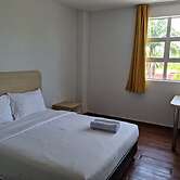 OYO 90901 Santai Morib Hotel