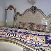 Hotel Ravi Palace & Restaurant