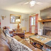 1/2 Mi to Marina: Lake Arrowhead Condo!