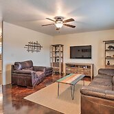 Sunny Tucson Abode w/ Fire Pit 9 Mi to U of A