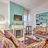 Bright Augusta Vacation Rental, 2 Mi to Riverwalk!