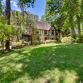 Stunning Clayton Tudor Home - Close to Downtown!