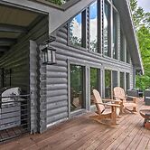 Luxe Jasper Cabin w/ Deck + Blue Ridge Mtn Views!