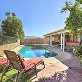 Pet-friendly Tucson Home w/ Heated Pool & Hot Tub