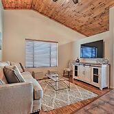 Family Home - Walk to Golf Course & Park