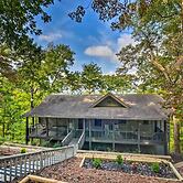 Bent Tree Cabin With Mountain & Lake Views!