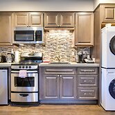 Walkable Portland Studio < 1 Mi to Dtwn!